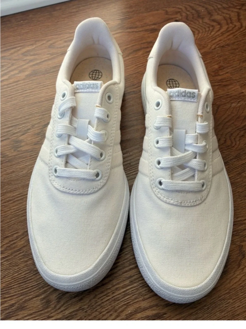 Adidas Vulc Raid3r White Canvas Sneakers Women’s Size 7